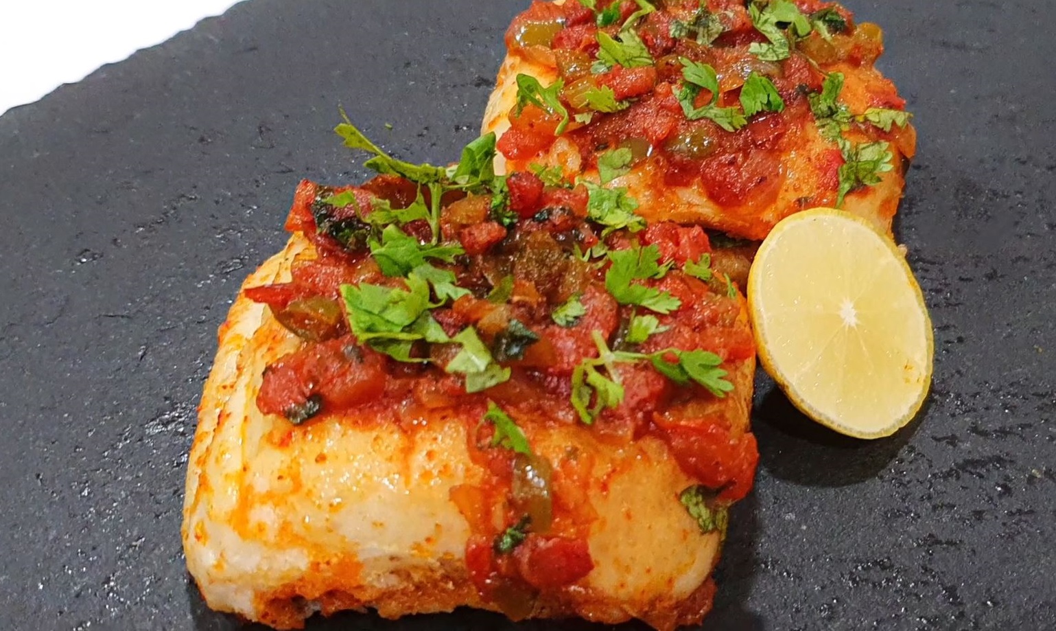 Read more about the article मसाला पाव रेसिपी | Masala Pav Recipe In Hindi | मुंबई स्टाइल मसाला पाव घरपर आसानी से बनाइये